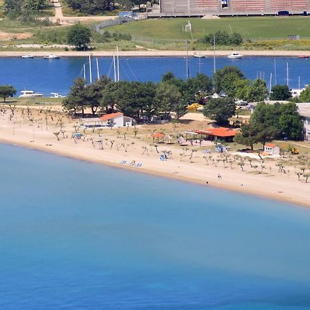 Apartments By The Sea Omis - 15485 Εξωτερικό φωτογραφία