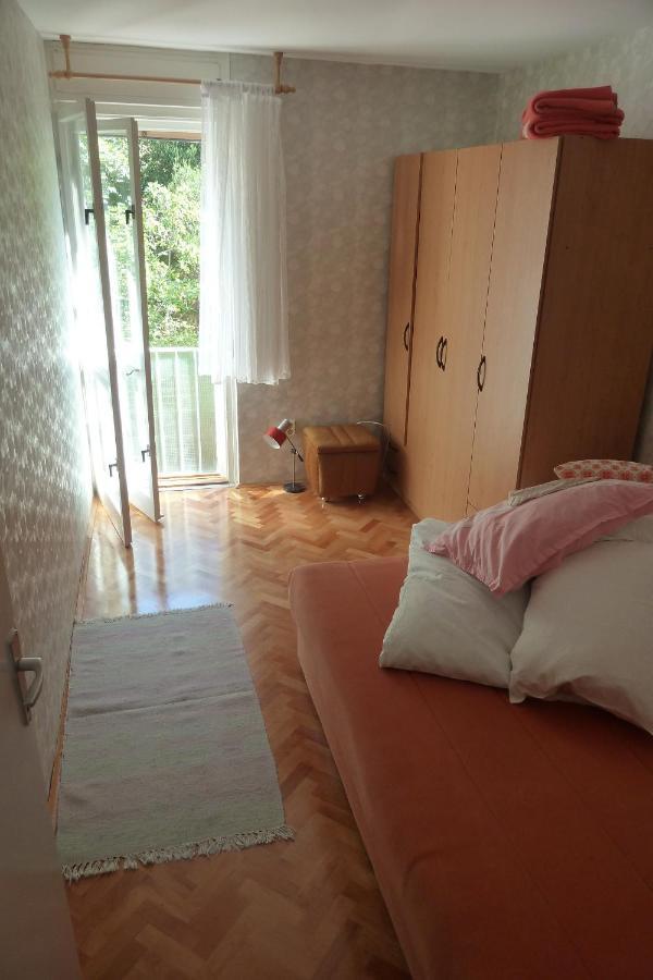 Apartments By The Sea Omis - 15485 Εξωτερικό φωτογραφία