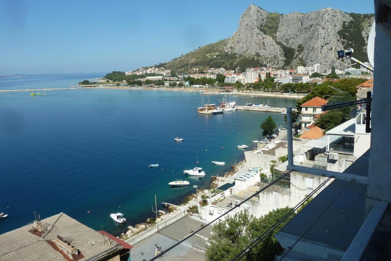 Apartments By The Sea Omis - 15485 Εξωτερικό φωτογραφία