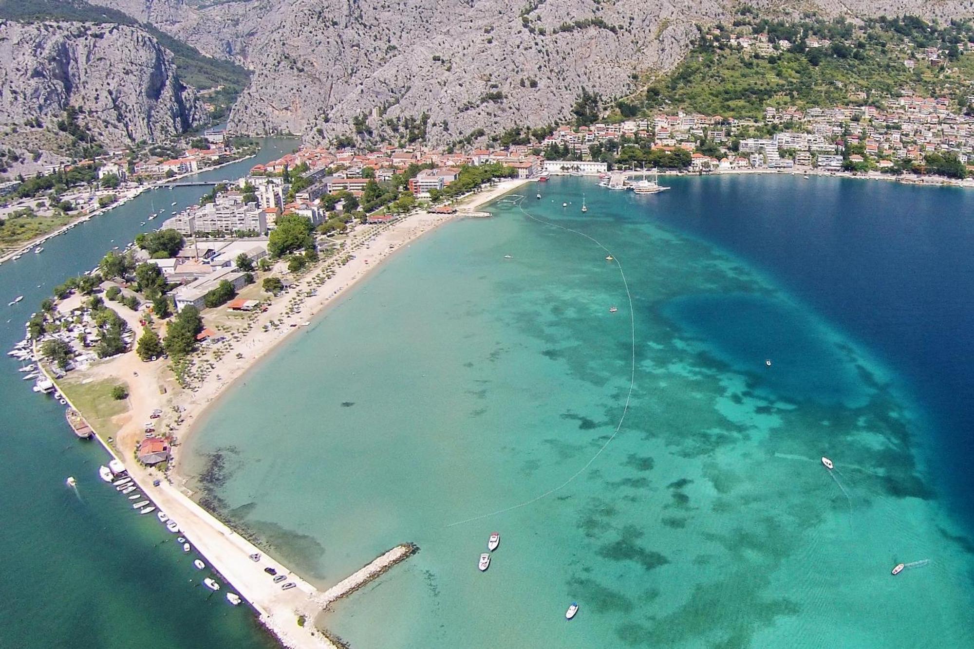 Apartments By The Sea Omis - 15485 Εξωτερικό φωτογραφία